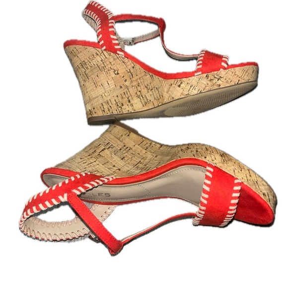 Charles by Charles David Red Wedge Sandals - Picture 8 of 12